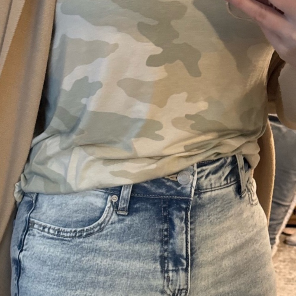 Stylish Blue Women's Jeans - Picture 10 of 10